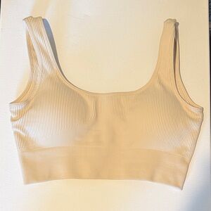 Born Primitive sports bra size M
